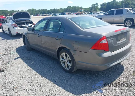2012 Ford Fusion Se z USA, uszkodzony, nr VIN 3FAHP0HA5CR196975